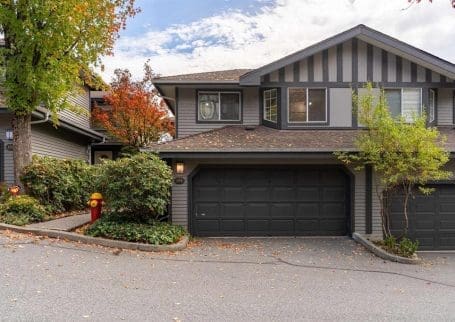 Beautifully renovated 5 BR 4 Bath townhouse in Westwood Plateau